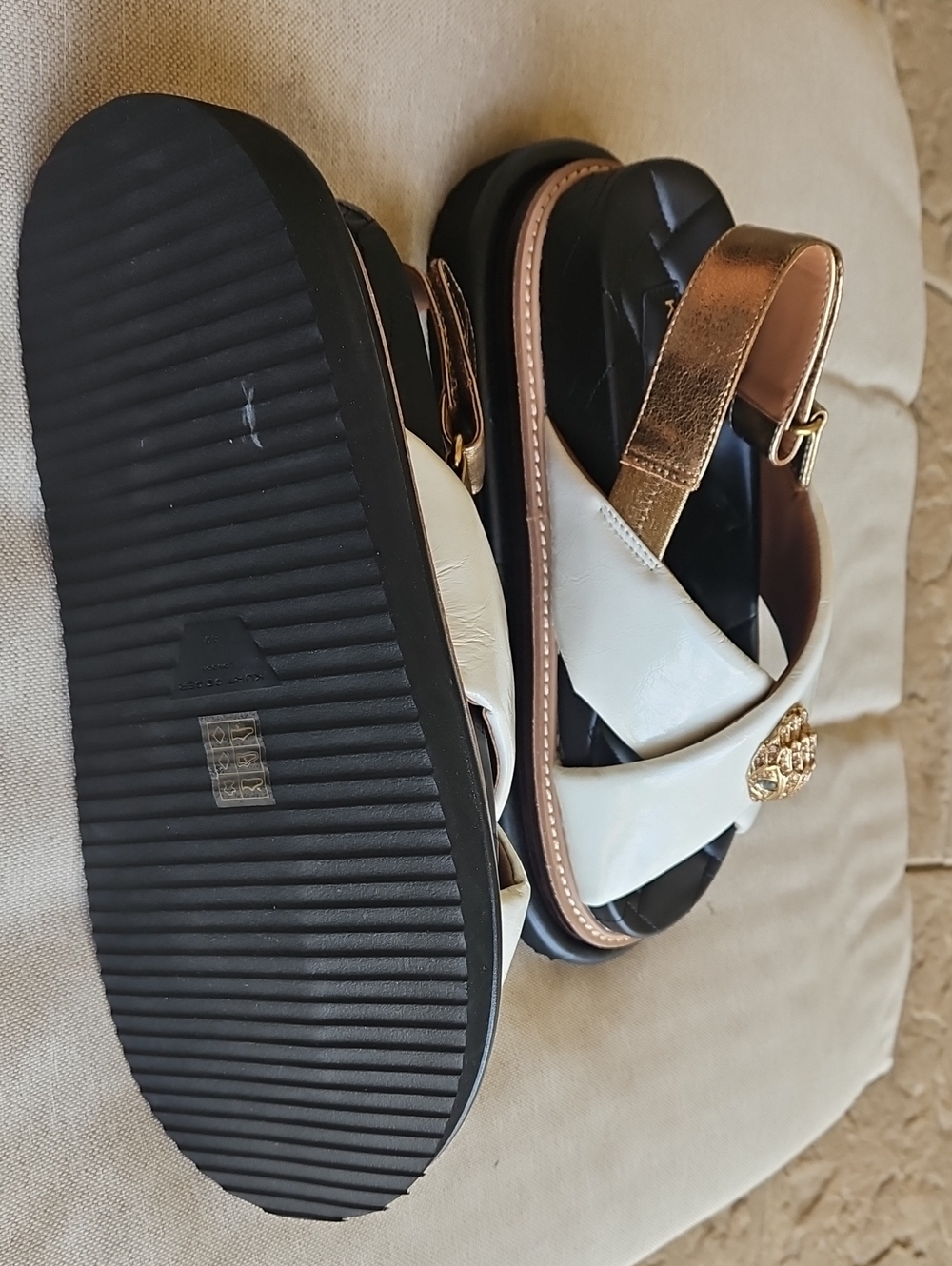 Kurt Geiger London Orson Cross Strap Leather Platform Sandals White Gold EU40, 9 - Picture 8 of 12